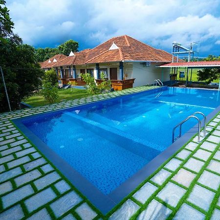 Kottackal Nature Inn Nedumbassery Eksteriør bilde