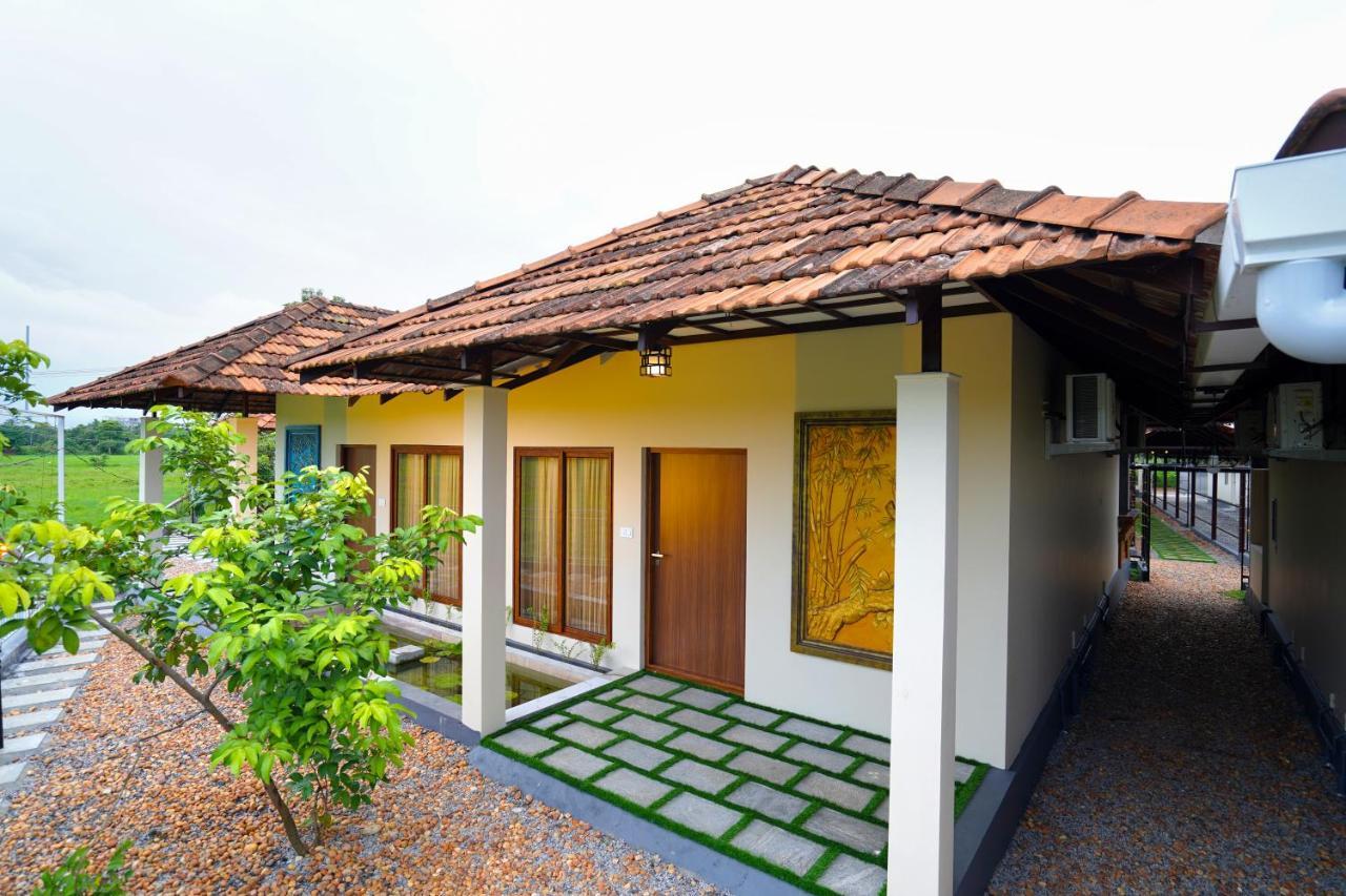 Kottackal Nature Inn Nedumbassery Eksteriør bilde